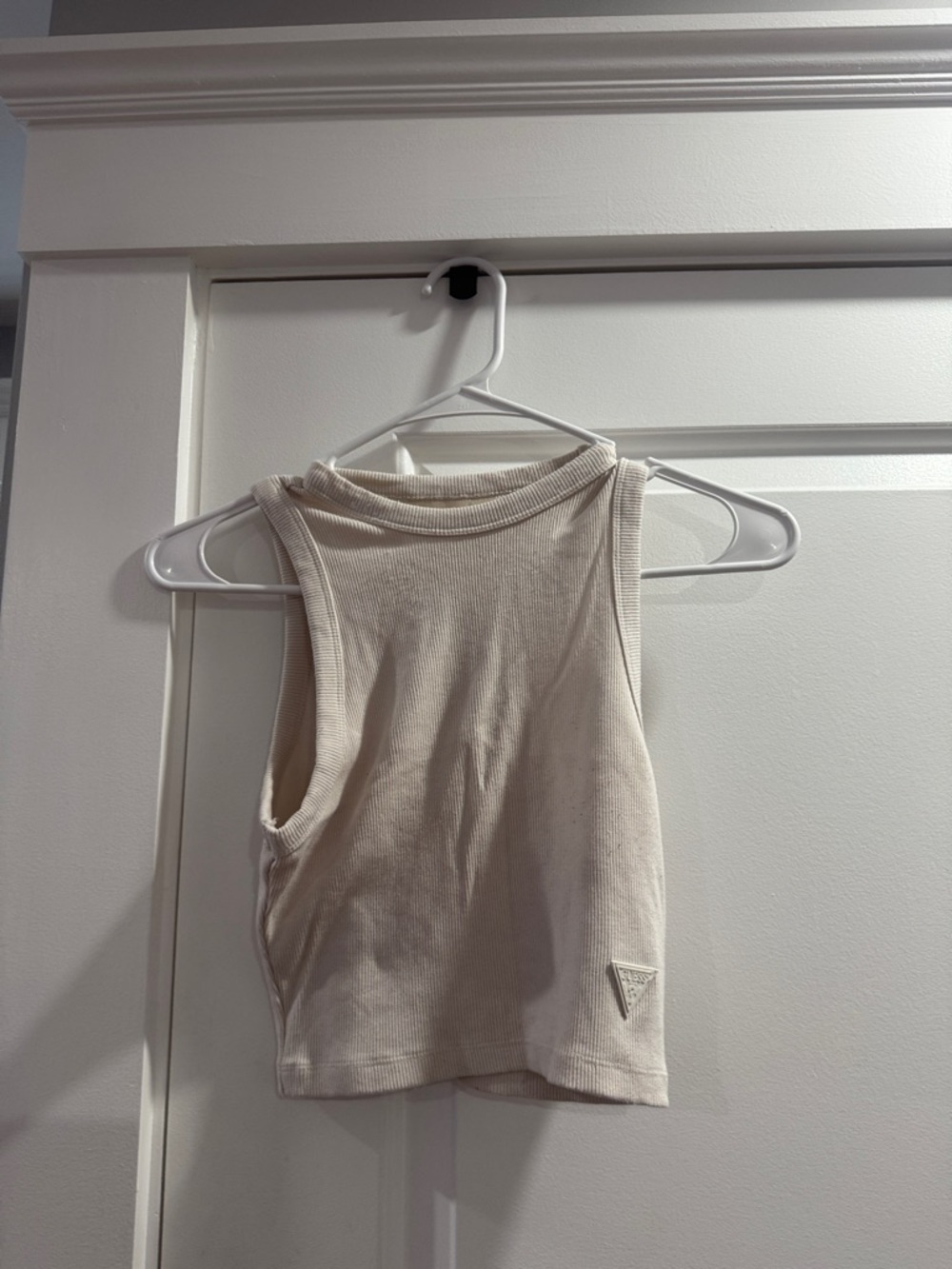 Guess Cream Ribbed Crop Tank
